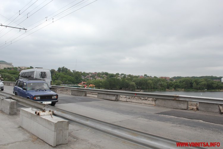 В ніч з 13 на 14 травня перекриють Київський міст