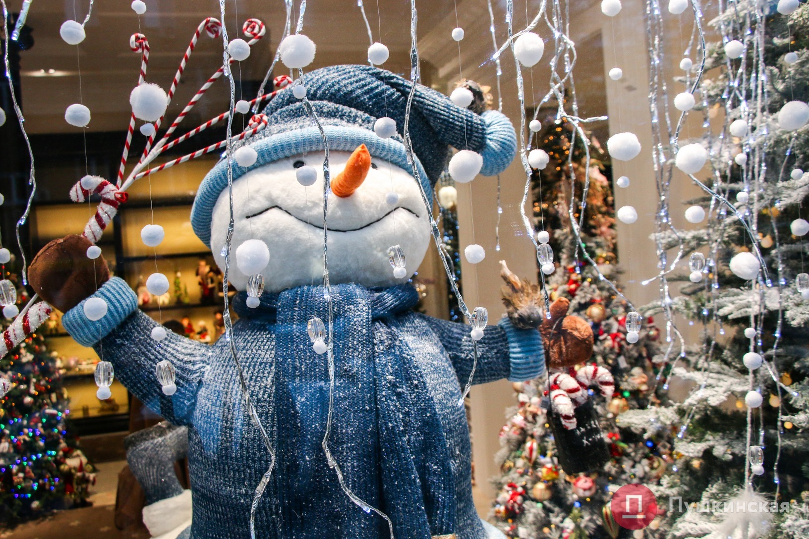 Прaздник к нaм приходит: Одессa уже нaряжaется к Новому году. Фоторепортaж