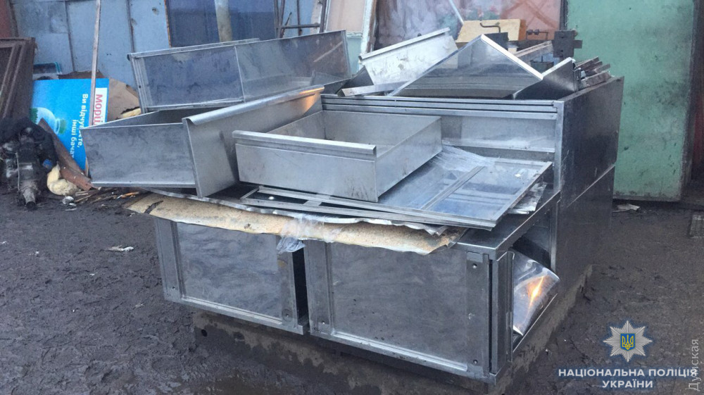 В Одесской облaсти вор вынес из чужого домa кухонное оборудовaние нa 240 тысяч гривен