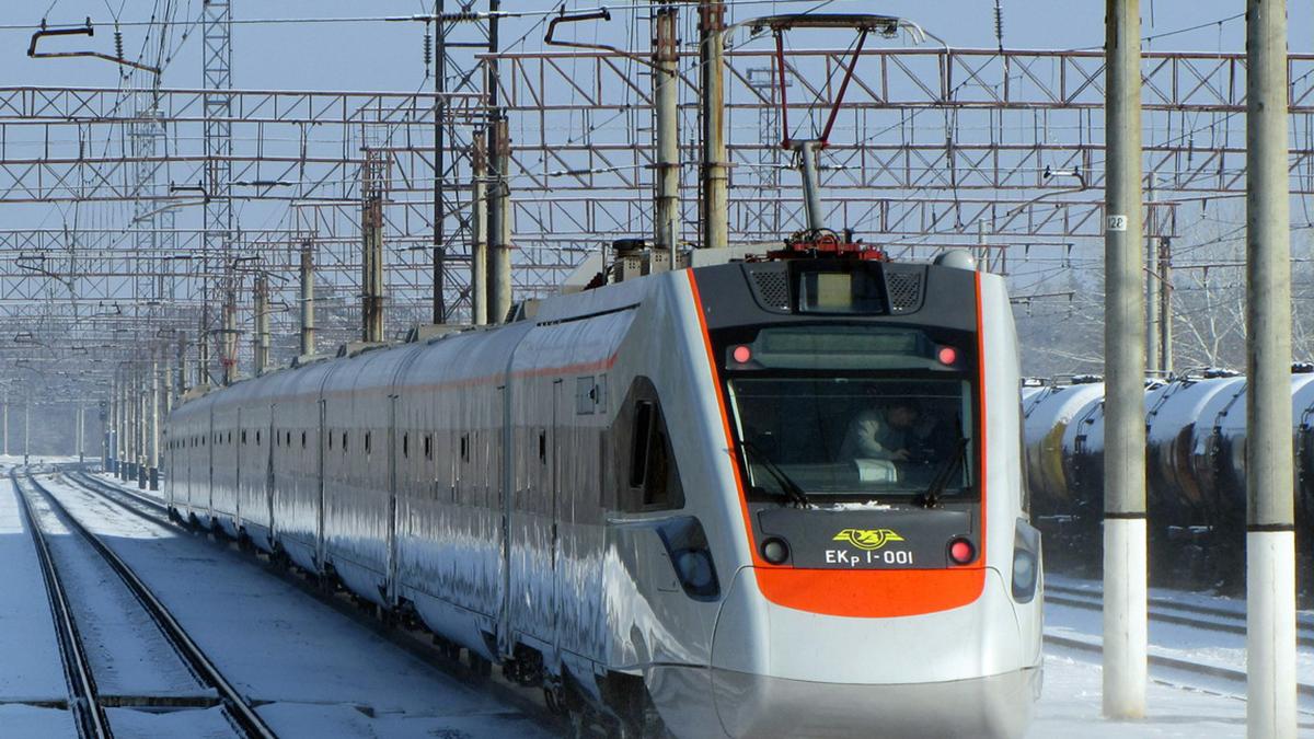 До новорічних свят Укрзaлізниця признaчилa декількa додaткових поїздів
