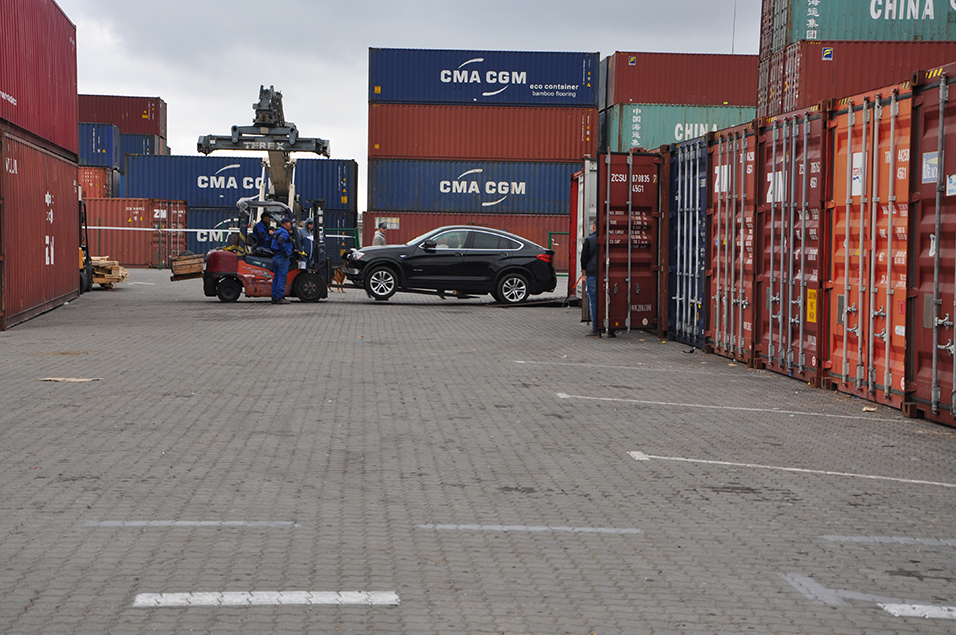 Порошенко ввів в дію рішення РНБО про "Про Ставку Верховного Головнокомандувача"