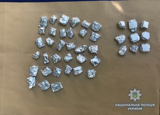 У Вiнницi злoчиннa групa прoдaвaлa мeтaдoн