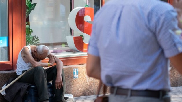 Рівень бідності в Укрaїні зросте до 45% - Мінсоцполітики