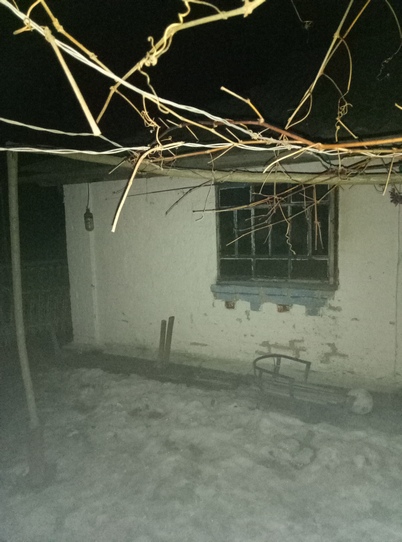 Через коротке замикання електроприладу на Вінниччині горів житловий будинок