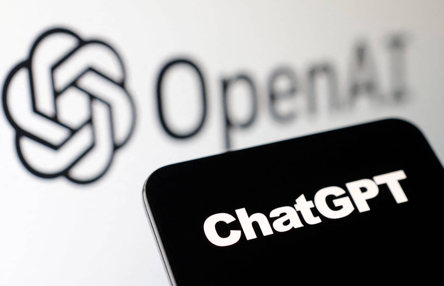 Італія обмежила роботу ChatGPT