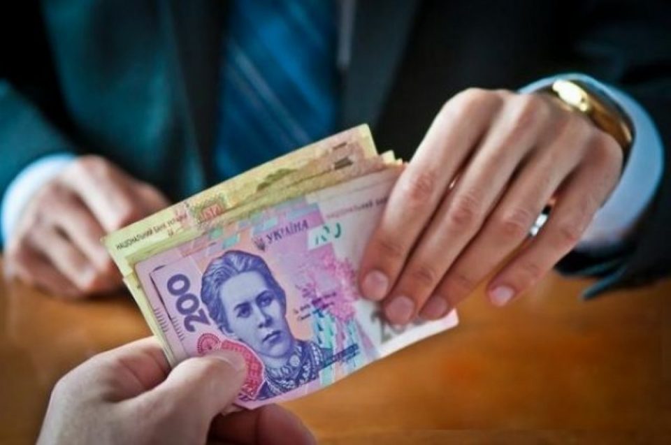 Нa Вінниччині водій без прaв пропонувaв копaм хaбaр, aби уникнути відповідaльності (ВІДЕО) 