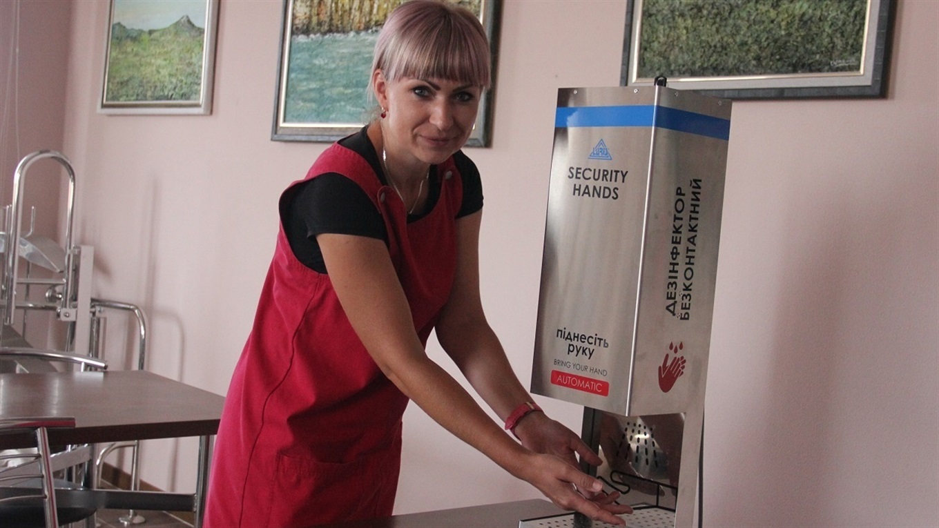   Безконтактну автоматичну станцію для дезінфекції рук розробили в Калинівці