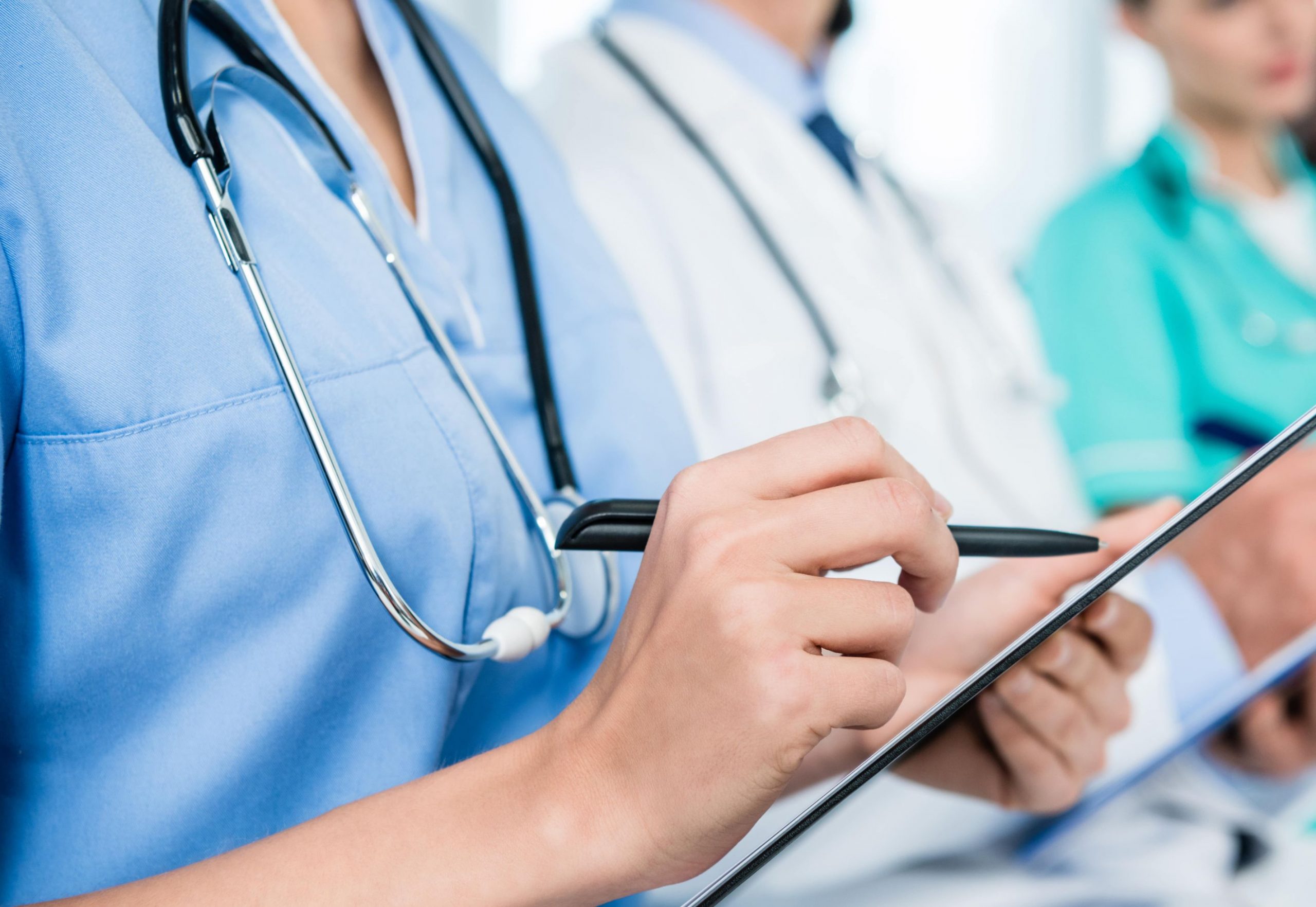 Катар передав МОЗ України 5 млн доларів