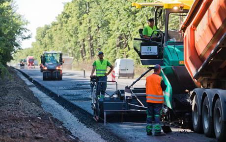 На Вінниччині продовжується ремонт траси М-12