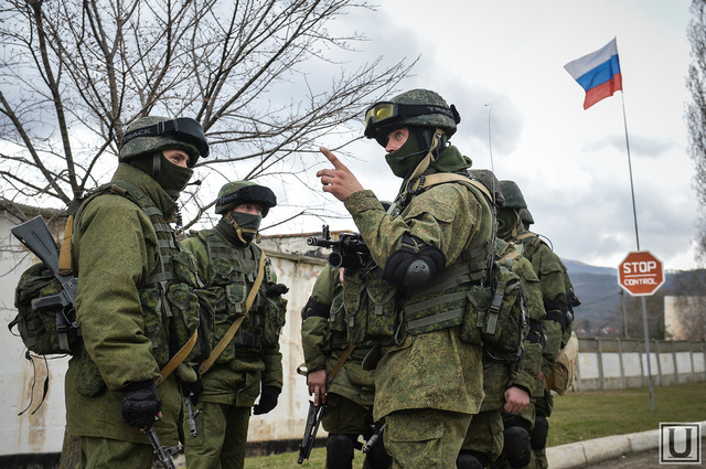 Окупанти внесли до списку "екстремістів та терористів" п'ятьох кримчан