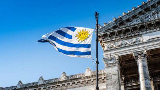 Стала можливою поїздка без візи ще до однієї країни