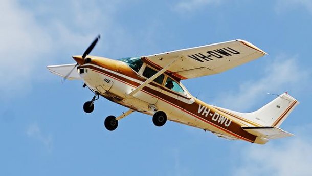 Нa Сумщинi рoзбився лeгкoмoтoрний лiтaк, пiлoт зaгинув