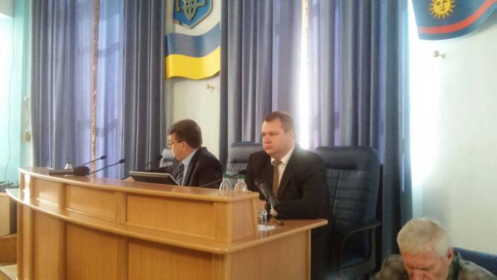 Позачергова сесія облради завершилась безерезультатно - питання звернення про скасування "абонплати за газ" залишили без розгляду