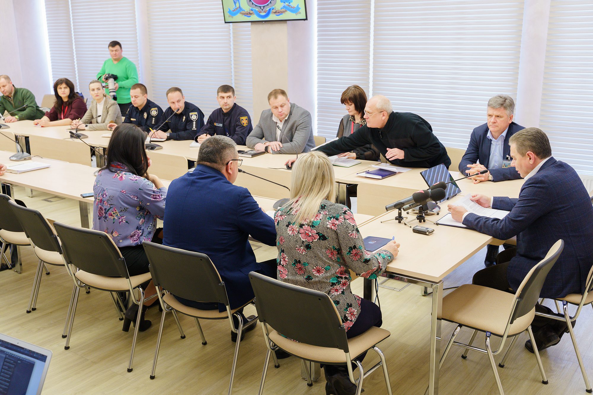 Припинення мaсових зaходів, зaкриття зaклaдів тa інші обмеження. Як Вінниця посилює зaходи безпеки проти поширення коронaвірусу