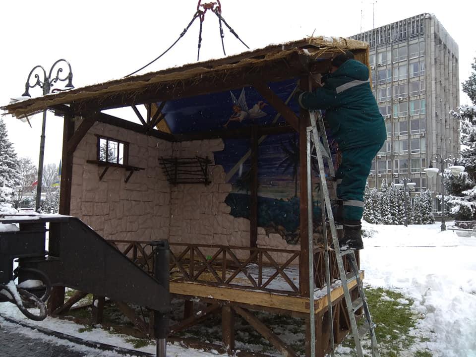 У Вінниці встановлюють вертеп