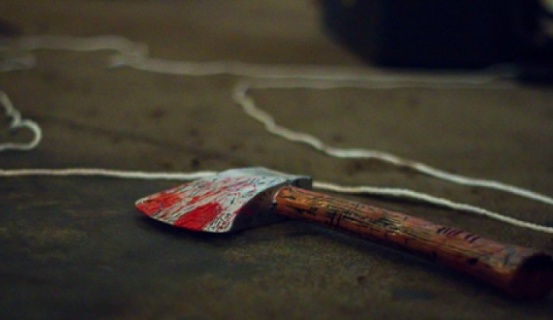 Чоловік порубав дружину сокирою і наклав на себе руки