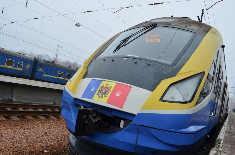 До концa летa в Одессу будет ходить «удлиненный» поезд из Кишиневa