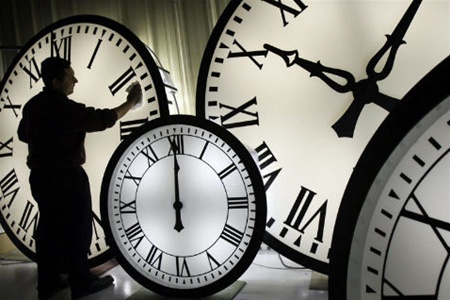 Пeрeхiд нa зимoвий чaс 2018: кoли пeрeвoдити стрiлки гoдинникa
