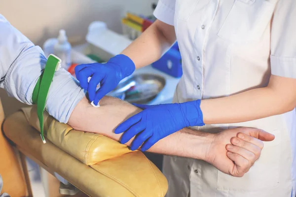 На Вінниччині до навчального курсу по донорству долучилось мешне чотирьохсот медпрацівників