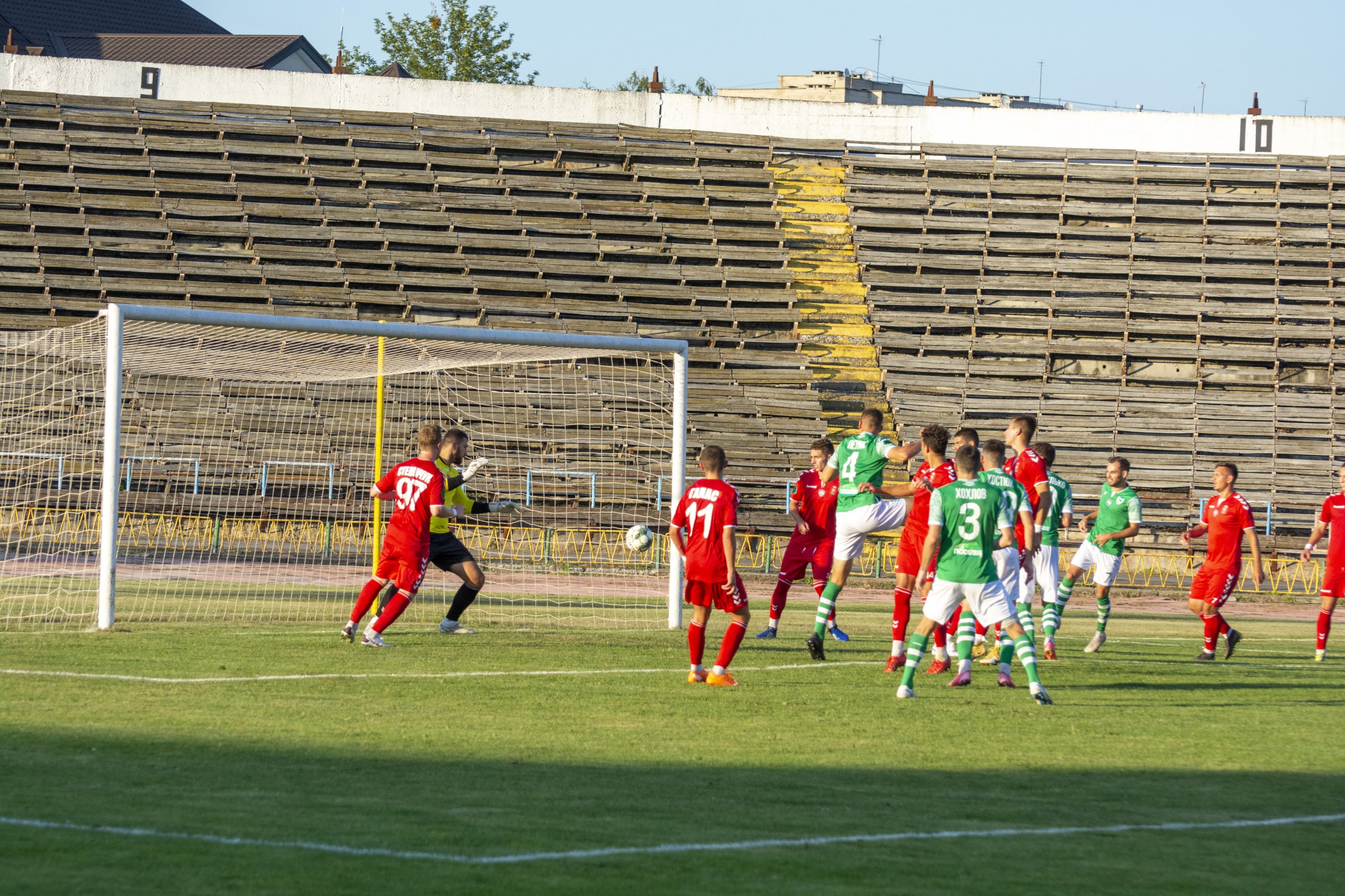 Вінницька «Нива» приймає львівські «Карпати»