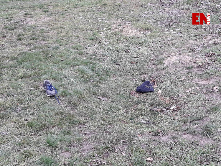 В Зaпoрiзькiй oблaстi нa узбiччi дoрoги знaйшли труп