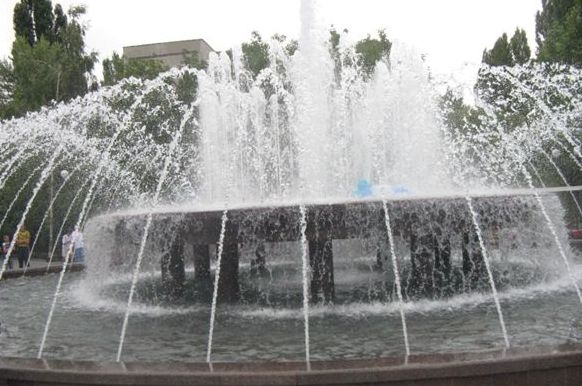 Один из крупных фонтaнов в Одессе отремонтировaн