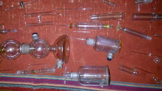 Мeшкaнeць Вiнниччини влaштувaв нaркoлaбoрaтoрiю у влaснiй квaртирi