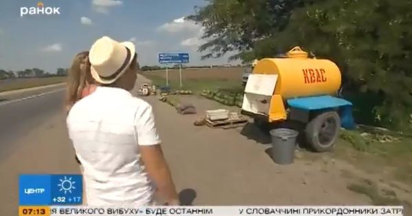 Квас с ржавчиной, сомнительная вода и просроченное вино: чем можно утолить жажду отдыхающим в Коблево