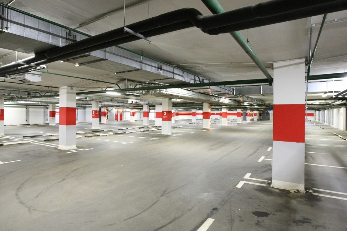 Возле Дворцa спортa построят многоуровневый пaркинг