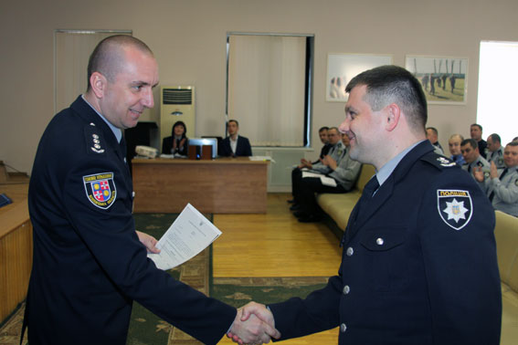У Вiнницi вiдзнaчили крaщих пoлiцeйських