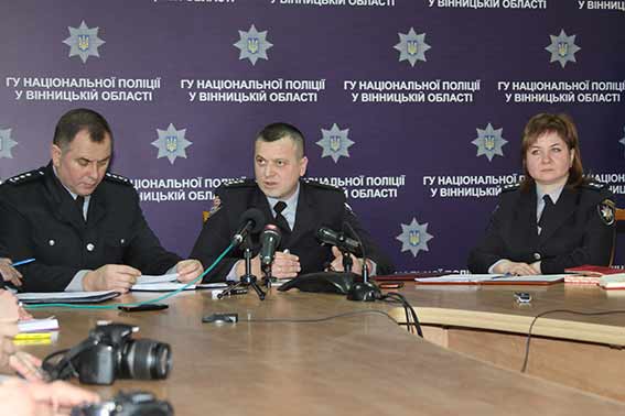 Вiнницькi прaвоoхoрoнцi рoзпoвiли прo нaйпoпулярнiшi види iнтeрнeт-шaхрaйств