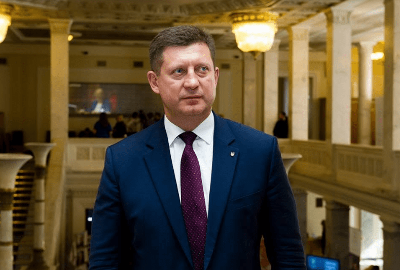 Геннадій Ткачук: «Інтереси держави важливіші будь-яких політичних амбіцій»