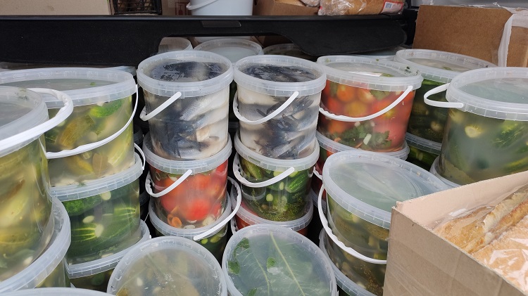 Нацгвардійцям відправили гостинець жителі Калинівської громади