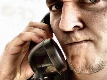 Вінницьким підприємцям дзвонить фальшивий заступник голови ДФС області