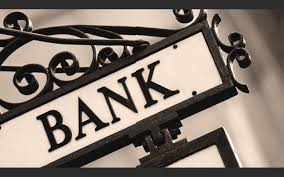 НБУ пропонує маленьким банкам добровільно піти з ринку