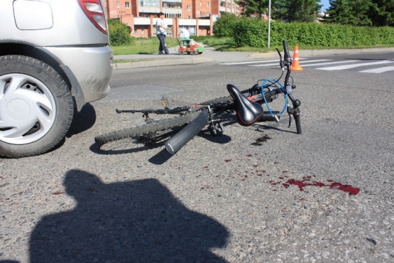 На Львівщині жінка-коп на смерть збила велосипедистку