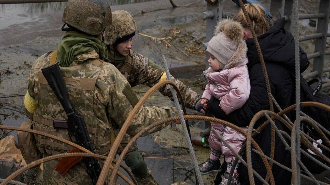З прифронтового міста Часів Яр евакуювали всіх дітей