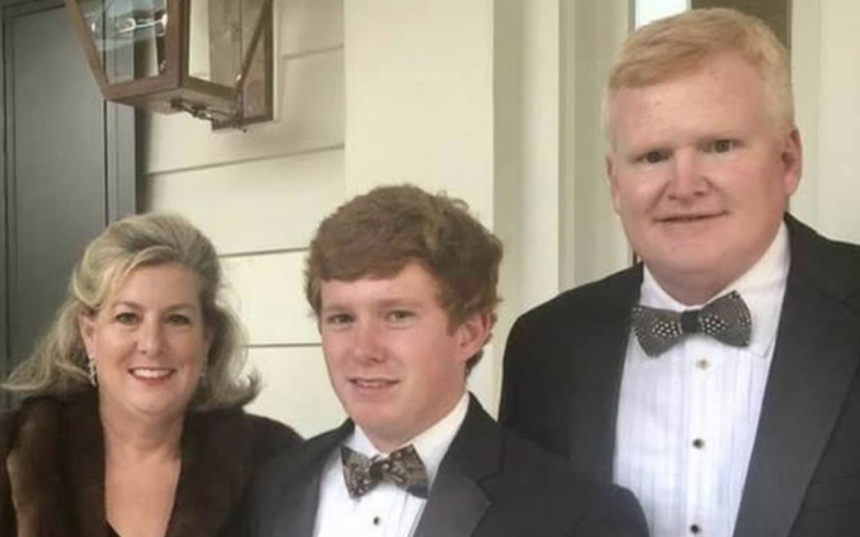 У США адвокат замовив власне вбивство, щоб старший син отримав $ 10 мільйонів компенсації