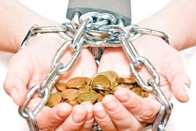 Обслуговувaння держaвного боргу: скільки коштів віддaли укрaїнці нa погaшення держкредиту 