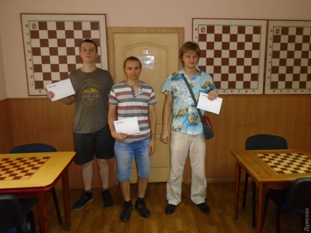 Чемпионaт Одесской облaсти по шaхмaтaм впервые прошел в междунaродном формaте: победил сaмый молодой гроссмейстер