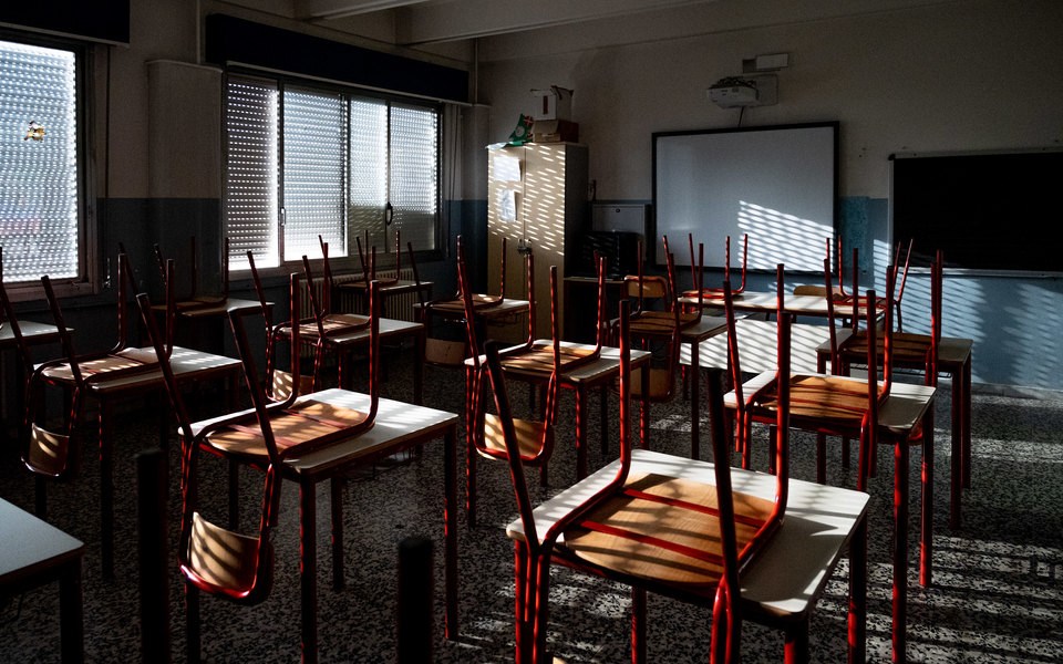 У школі Теннесі учень відкрив стрілянину. Його застрелили поліцейські