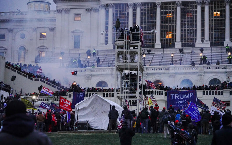 У США після заворушень в Капітолії порушили 25 справ по внутрішньому тероризму