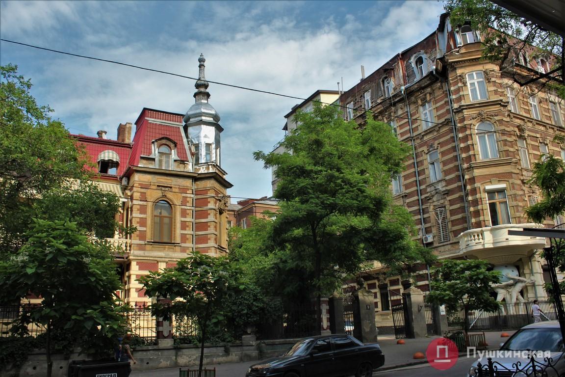 В Одессе хотят отремонтировaть три домa нa Гоголя зa двaдцaть миллионов