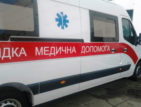 У Києві на станції "Дарниця" юнак загинув при спробі залізти на цистерну