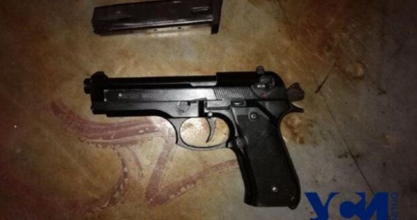 Стрілянина в одеській школі: Муніципальна варта затримала закладчика