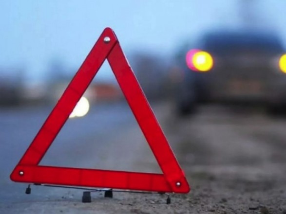 На Львівщині рятувальники через негоду відбуксирували два автомобілі