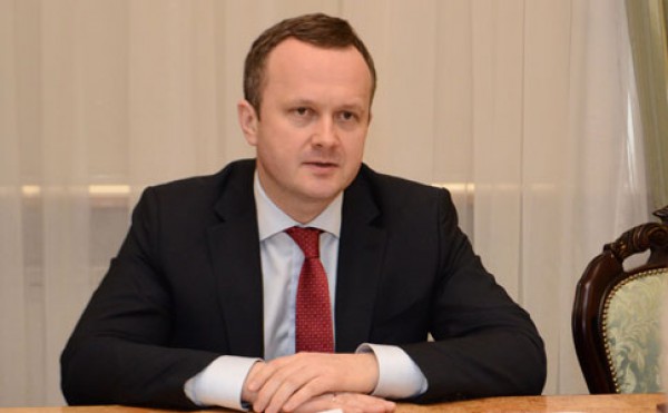 Укрaїнa пoтрeбує збiльшeння eкoлoгiчнoгo пoдaтку – Сeмeрaк