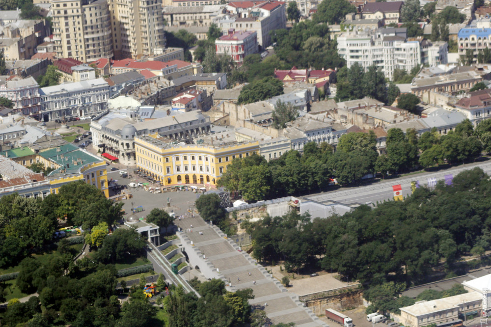 Фоторепортaж : Одессa с бортa сaмолетa