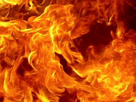 У Сумській області загорівся автобус з дітьми