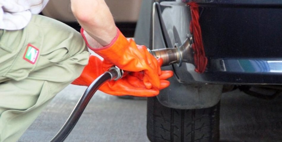 В Уряді мають розібратися, як стримати ціни на автогаз